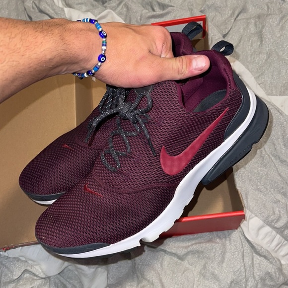 NIKE PRESTO (Slightly used) 9/10 condition SIZE 10 - Picture 3 of 4
